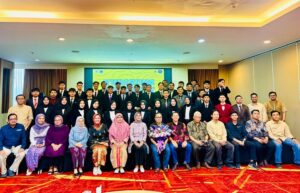 Unisba Lepas 41 Lulusan Tambang, Kaprodi Soroti Tantangan Sertifikasi dan Pentingnya Networking