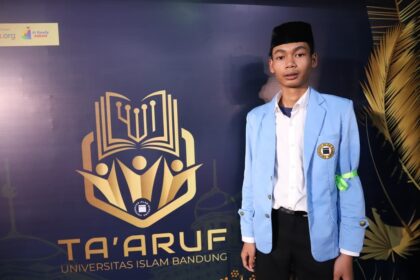 Unisba Sambut Wisaam Addar Hasan Pasaribu, Mahasiswa Termuda Angkatan 2025/2026
