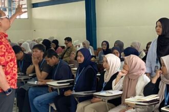 KPM Unisba Mantapkan Kompetensi Anggota Lewat Development Class Keprotokoleran